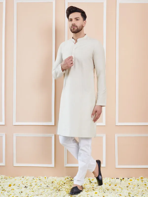 Cream_Cotton_Solid_Straight_Kurta_with_Pyjama