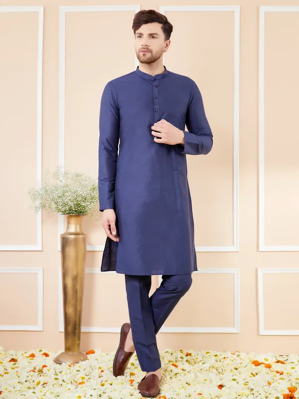 Blue_Cotton_Solid_Straight_Kurta_with_Matching_Pyjama