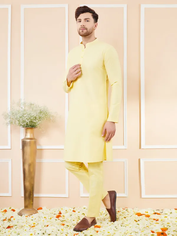 Yellow_Cotton_Solid_Straight_Kurta_with_Matching_Pyjama