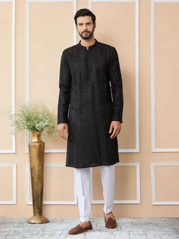 Black_Embroidered_Thread_Work_Sequinned_Chanderi_Silk_Straight_Kurta_with_Pyjama