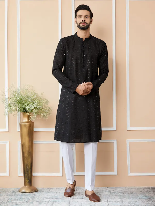 Black_Embroidered_Thread_Work_Sequinned_Chanderi_Silk_Straight_Kurta