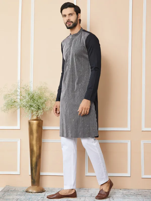Black_Thread_&_Sequin_Worked_Pure_Cotton_Straight_Kurta_with_Pyjama