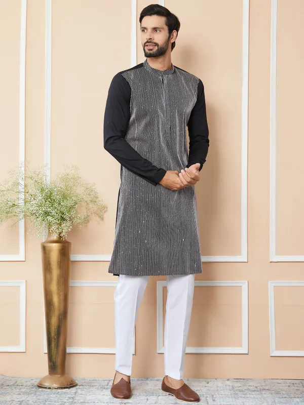 Black_Thread_&_Sequin_Worked_Pure_Cotton_Straight_Kurta_with_Pyjama