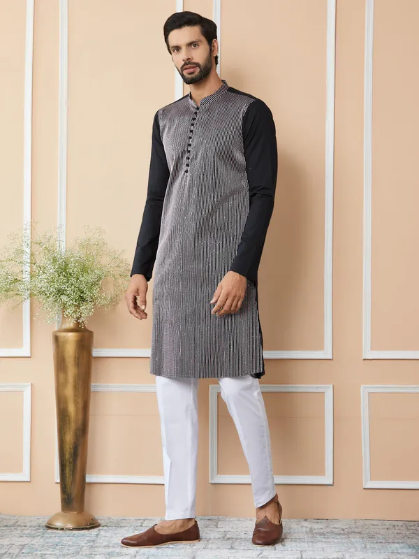 Black_Thread_&_Sequin_Worked_Pure_Cotton_Straight_Kurta_with_Pyjama
