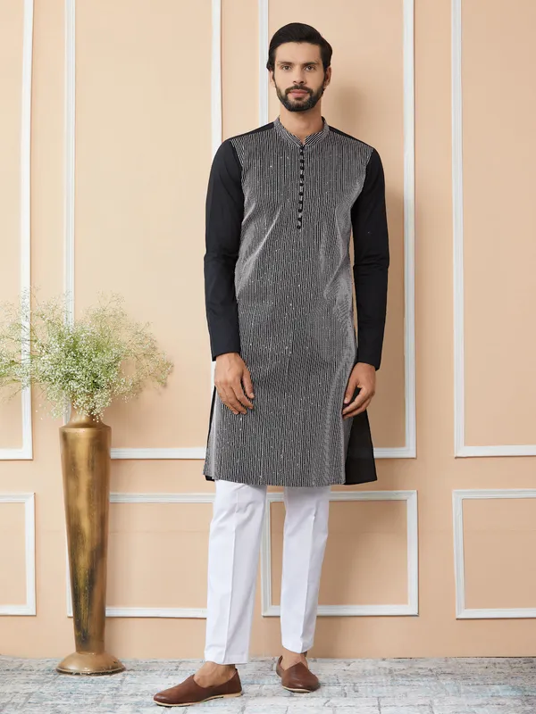 Black_Thread_&_Sequin_Worked_Pure_Cotton_Straight_Kurta