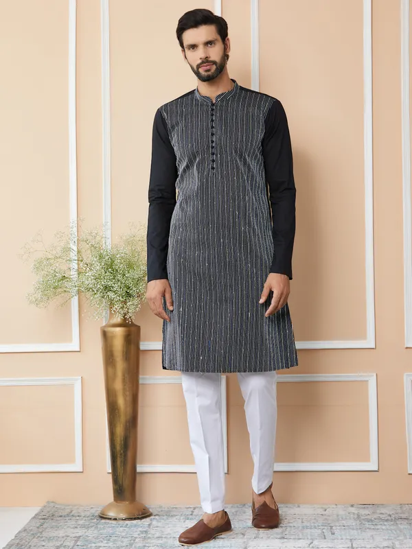 Black_Thread_&_Sequin_Worked_Pure_Cotton_Straight_Kurta_With_Pyjama