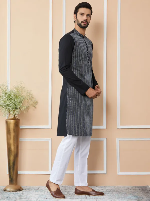 Black_Thread_&_Sequin_Worked_Pure_Cotton_Straight_Kurta_with_Pyjama
