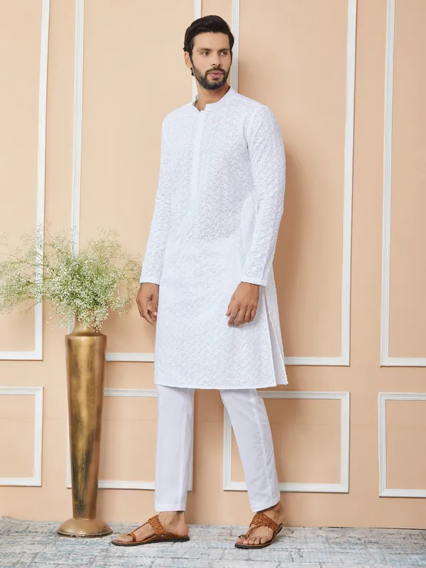 White_Embroidered_Chikankari_Pure_Cotton_Straight_Kurta_with_Pyjama