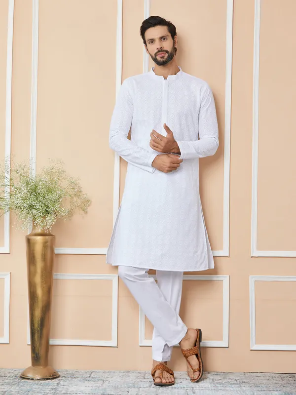 White_Embroidered_Chikankari_Pure_Cotton_Straight_Kurta_with_Pyjama