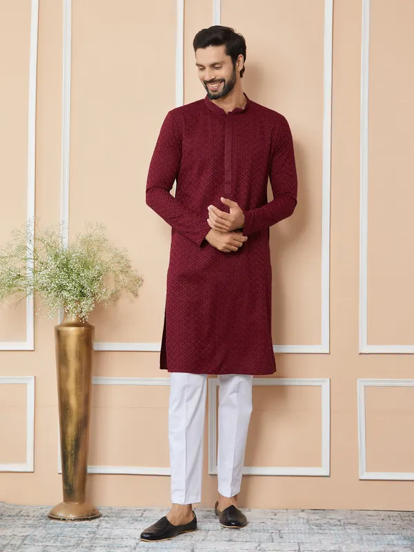 Maroon_Embroidered_Chikankari_Rayon_Straight_Kurta