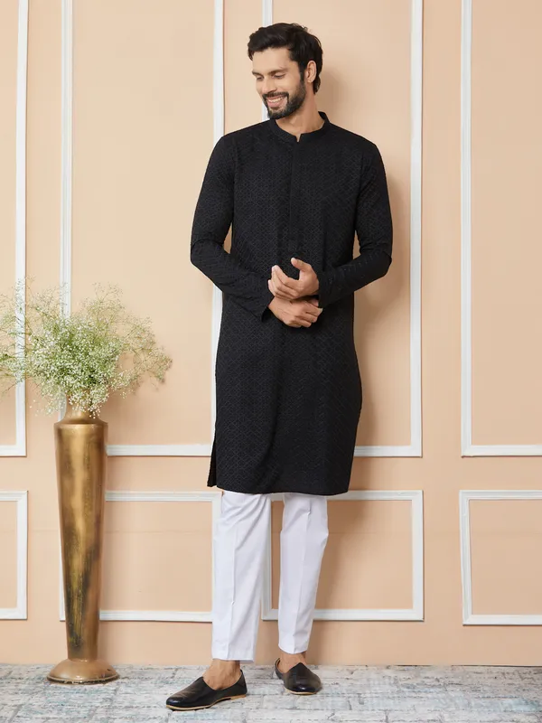 Black_Embroidered_Chikankari_Rayon_Straight_Kurta_With_Pyjama