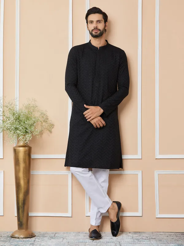 Black_Embroidered_Chikankari_Rayon_Straight_Kurta_with_Pyjama