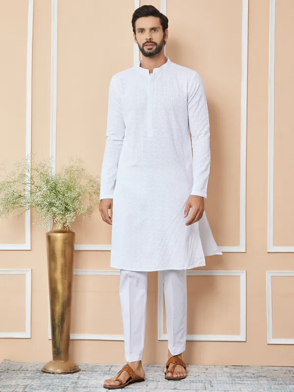 White_Embroidered_Chikankari_Pure_Cotton_Straight_Kurta_With_Pyjama