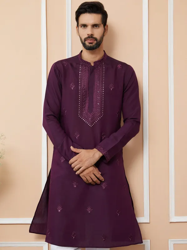 Dark_Purple_Embroidered_Chanderi_Silk_Straight_Kurta