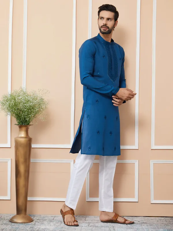 Dark_Blue_Embroidered_Chanderi_Silk_Straight_Kurta