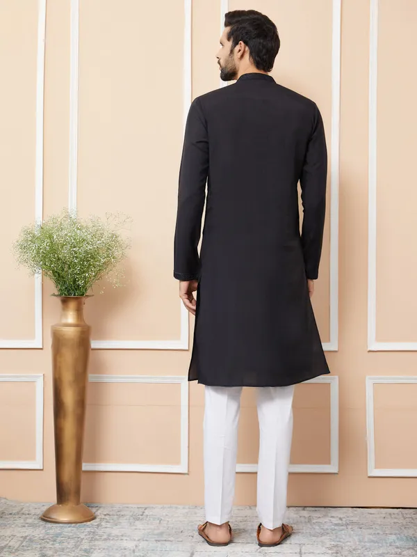 Black_Embroidered_Chanderi_Silk_Straight_Kurta_with_Pyjama