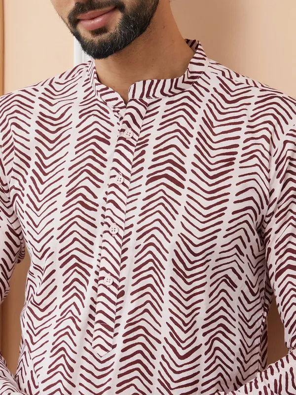 Baby_Pink-Brown_Printed_Pure_Cotton_Straight_Kurta