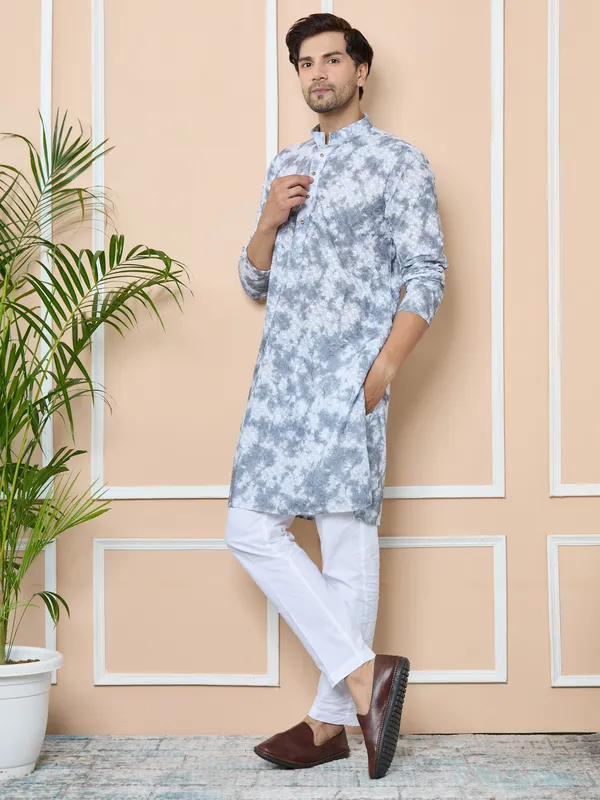 Gray_Tie_&_Dye_Printed_&_Embroidered_Cotton_Straight_Kurta_with_Pyjama