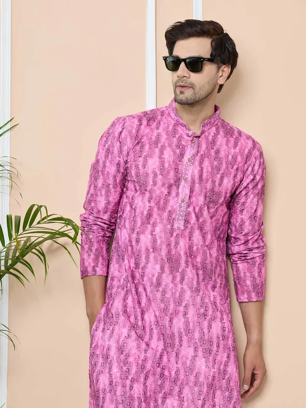 Magenta_Tie_&_Dye_Printed_&_Embroidered_Cotton_Straight_Kurta