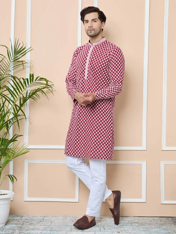 Maroon_Ethnic_Motifs_Embroidered_Mandarin_Collar_Straight_Kurta_with_Pyjama
