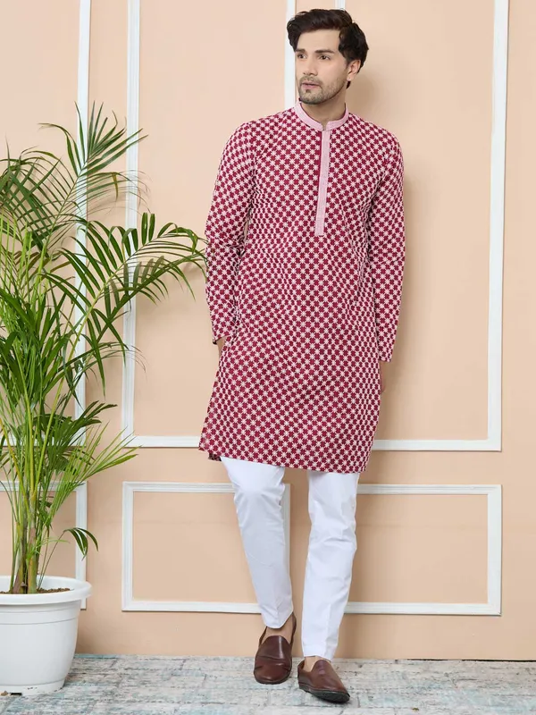Maroon_Ethnic_Motifs_Embroidered_Mandarin_Collar_Straight_Kurta_with_Pyjama