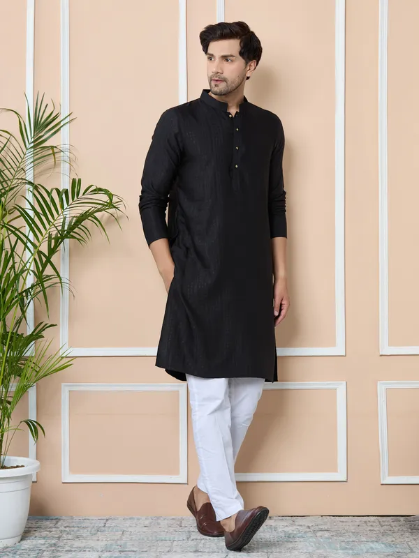 Black_Jacquard_Mandarin_Collar_Straight_Kurta_With_Pyjama