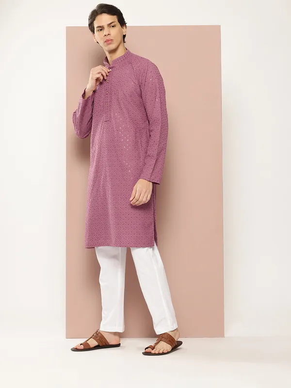 Men_Pink_Embroidered_Sequined_Rayon_Kurta_With_Pyjama