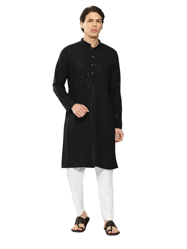 Men's_Black_Embroidered_Sequined_Rayon_Kurta