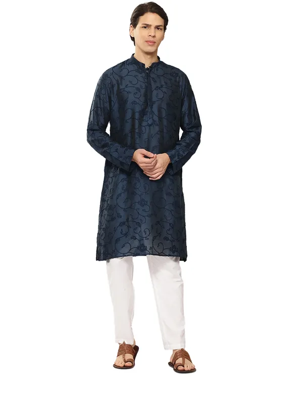 Men_Teal_Embroidered_Thread_Work_Chanderi_Silk_Straight_Kurta_With_Pyjama