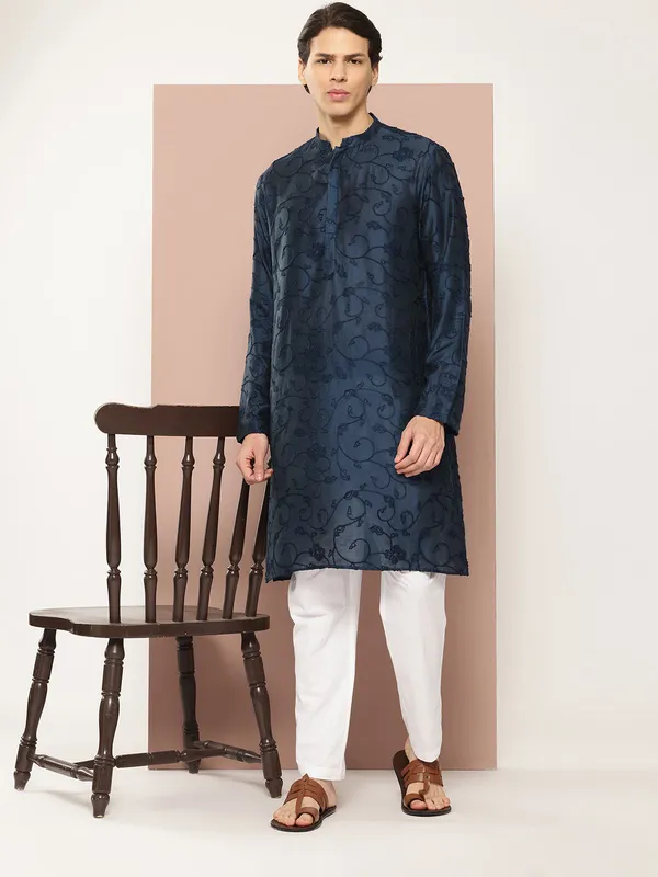 Men's_Dark_Blue_Chanderi_Silk_Embroidered_Kurta,_Paired_with_Pyjama