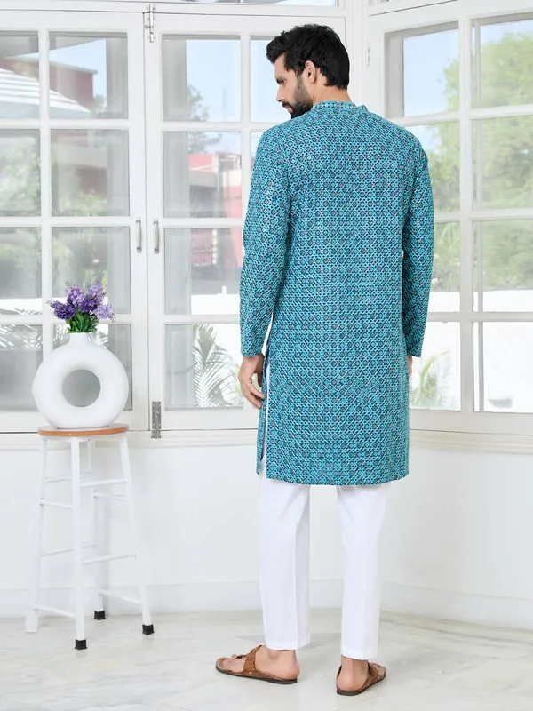 Men_Blue_Embroidered_Straight_Kurta
