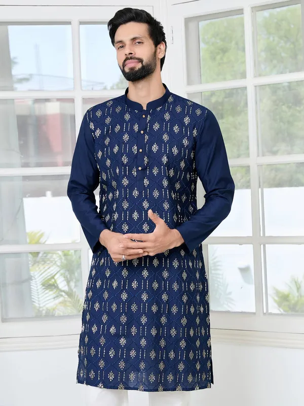 Blue_Ethnic_Motifs_Embroidered_Sequinned_Mandarin_Collar_Straight_Kurta