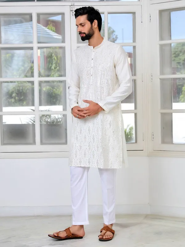 Cream_Sequins_Embroidered_Straight_Kurta
