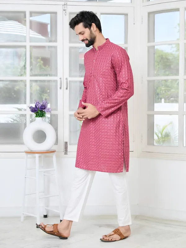 Red_Thread_Embroidered_Straight_Kurta_with_Pyjama_with_Pyjama