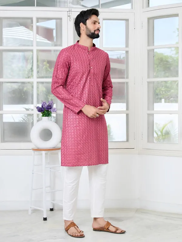 Red_Thread_Embroidered_Straight_Kurta_with_Pyjama_with_Pyjama