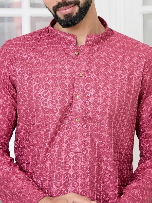 Red_Thread_Embroidered_Straight_Kurta