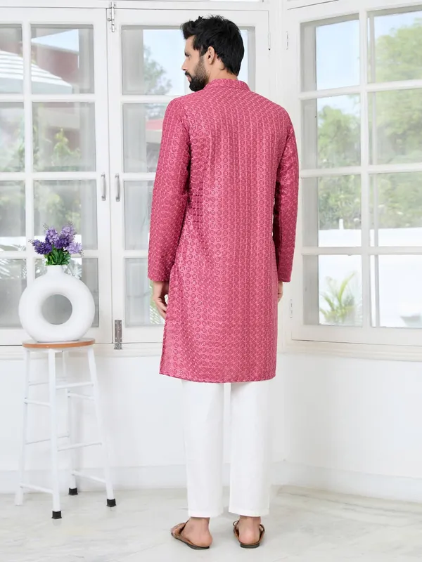 Red_Thread_Embroidered_Straight_Kurta