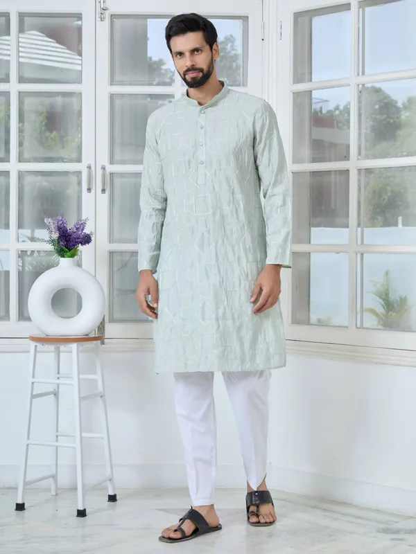 Gray_Geometric_Embroidered_Thread_Work_Mandarin_Collar_Straight_Kurta_with_Pyjama_with_Pyjama