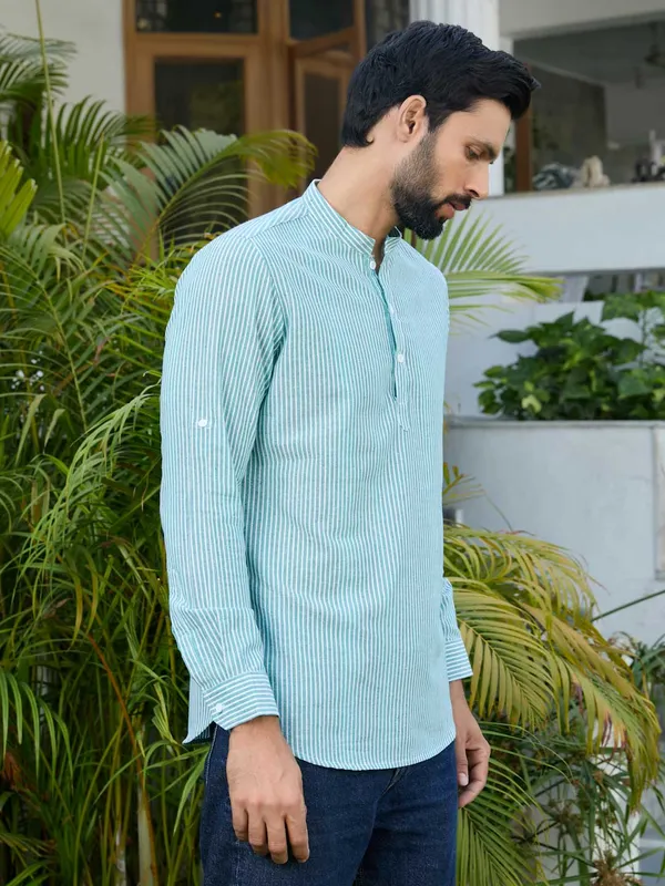 Green_Woven_Striped_Cotton_Short_Kurta