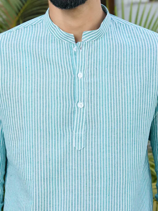 Green_Woven_Striped_Cotton_Short_Kurta