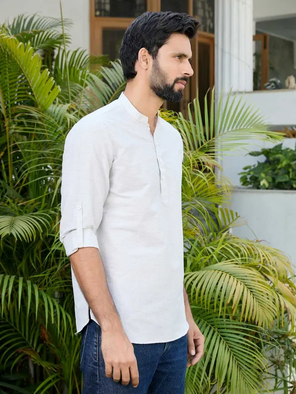 Men_Cream_Cotton_Short_Kurta