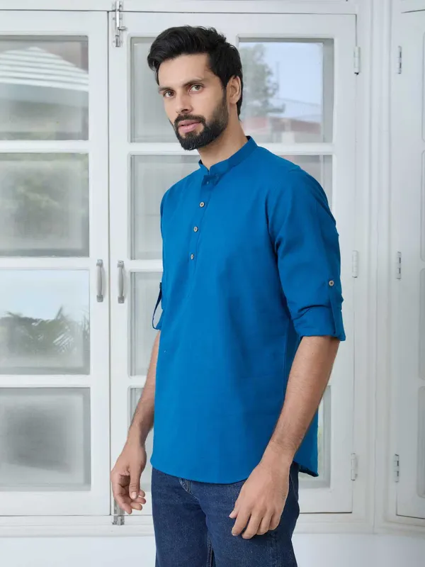 Men_Blue_Pure_Cotton_Slub_Short_Kurta
