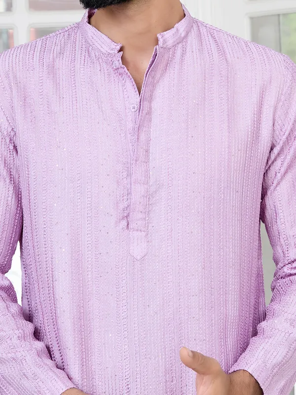 Lavender_Embroidered_Thread_Work_Sequinned_Chanderi_Silk_Straight_Kurta_With_Pyjama