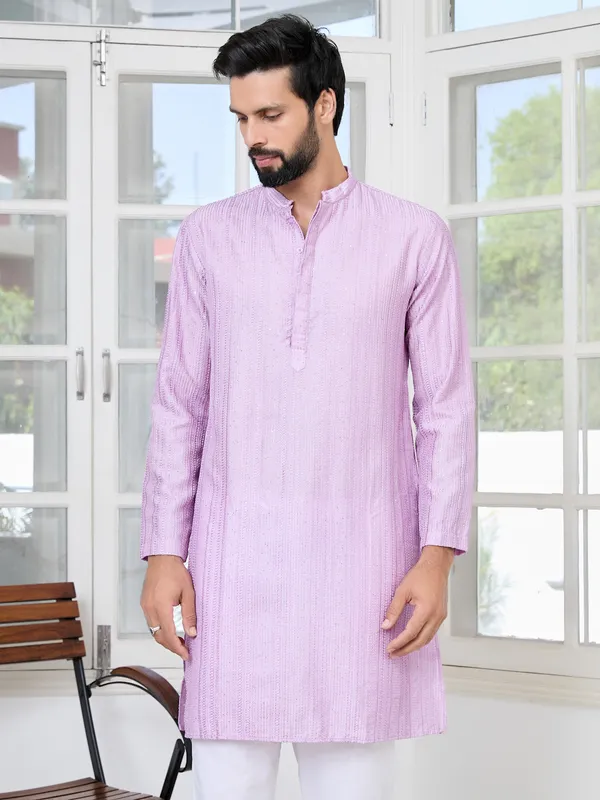 Lavender_Embroidered_Thread_Work_Sequinned_Chanderi_Silk_Straight_Kurta_With_Pyjama