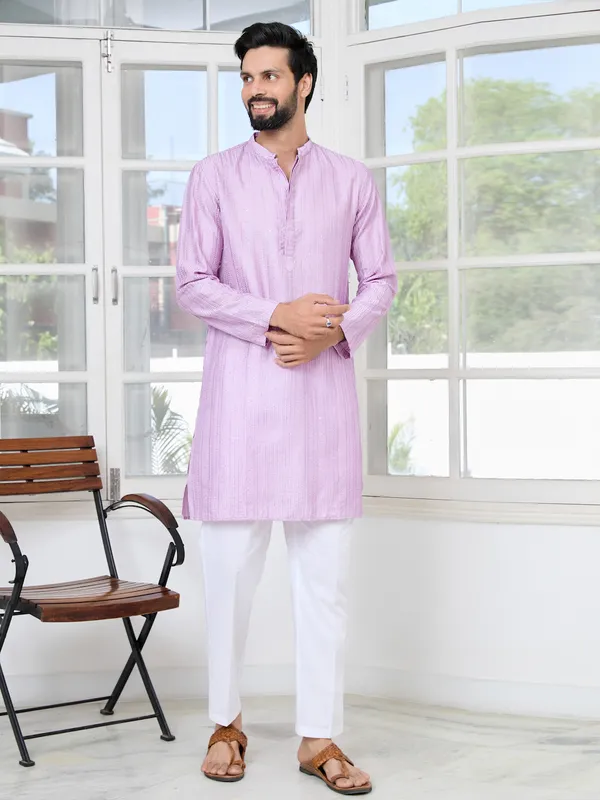 Lavender_Embroidered_Thread_Work_Sequinned_Chanderi_Silk_Straight_Kurta_With_Pyjama