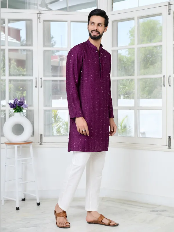 Purple_Embroidered_Thread_Work_Sequinned_Chanderi_Silk_Straight_Kurta