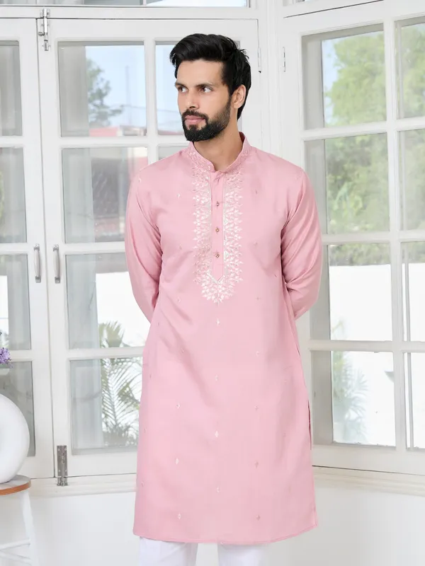 Pastel_Pink_Thread_worked_Chanderi_Straight_Kurta_with_Yoke_Design_Paired_with_Pyjama