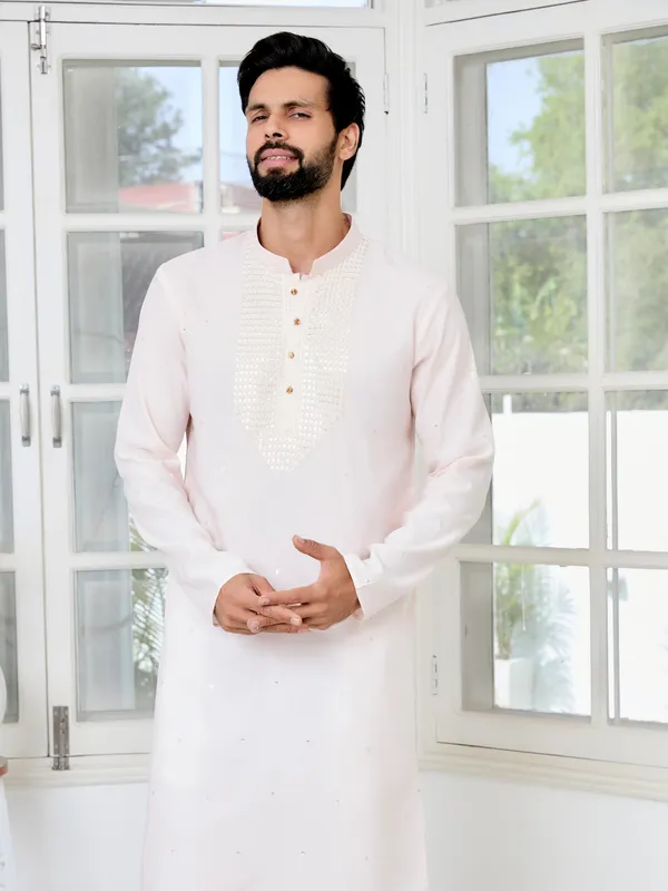 Light_Peach_Sequins_Embroidered_Rayon_Straight_Kurta_With_Yoke_Design_Paired_With_Pyjama