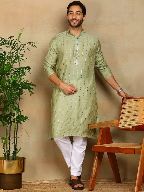 Green_Sequins_Embroidered_Viscose_Straight_Kurta_With_Pyjama