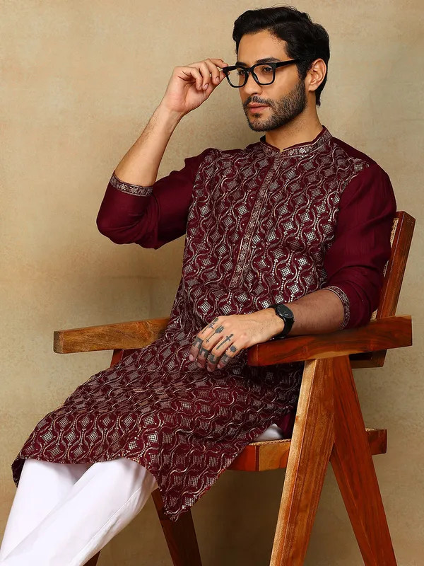 Maroon_Sequins_Embroidered_Viscose_Straight_Kurta_With_Pyjama